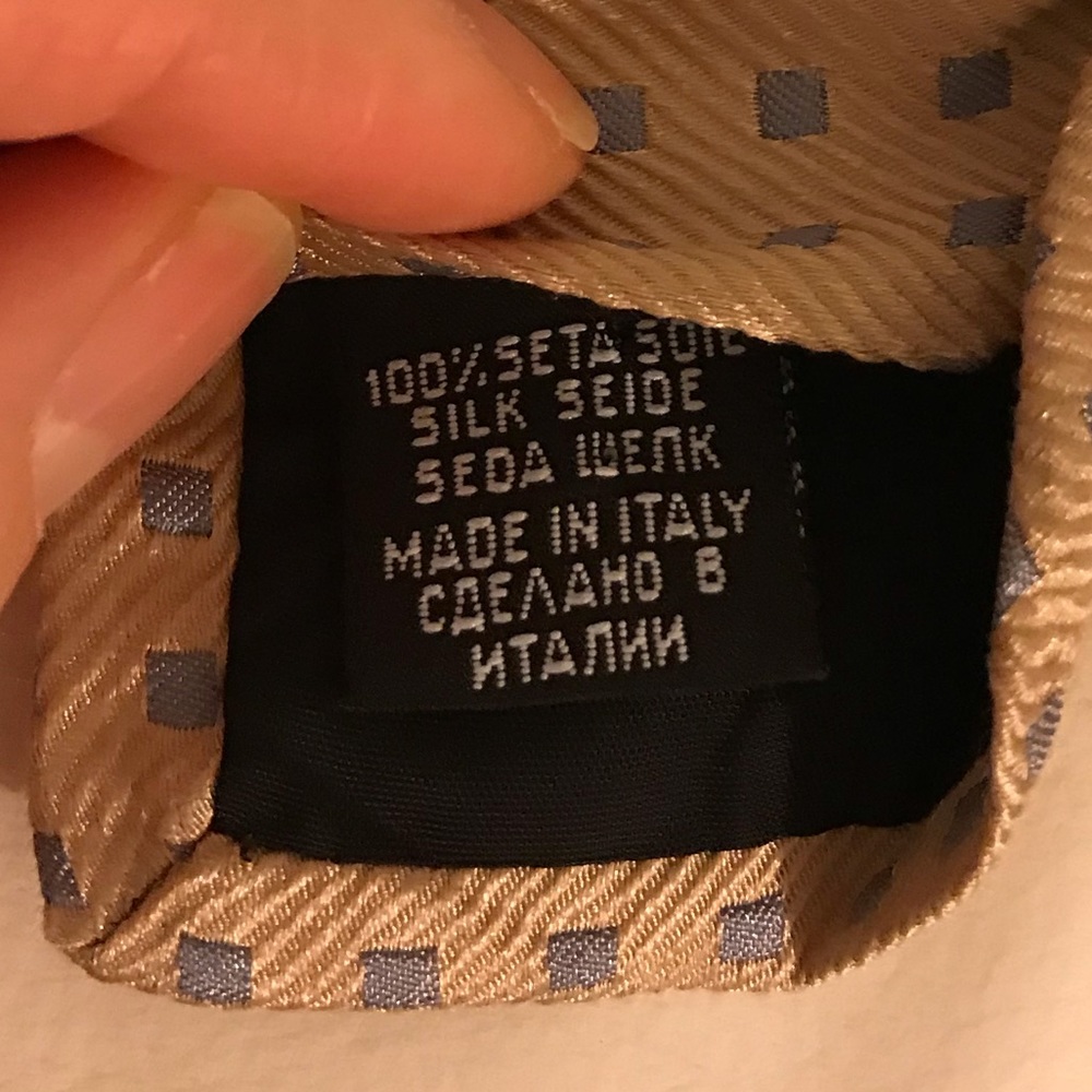 Boss tie - Picture 3 of 3